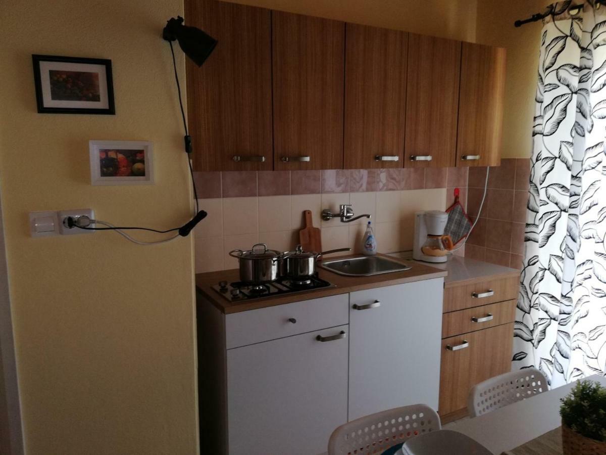 Panoramic View Studio Palit Luaran gambar
